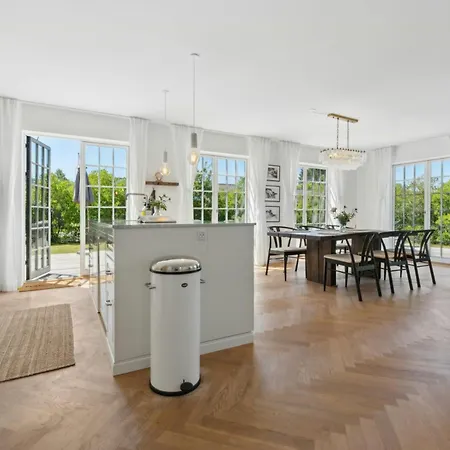 Bright House By The With Sea View In Nyborg